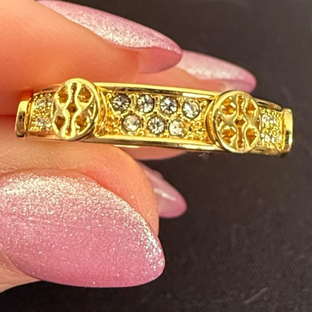 Tory Burch Gold Crystal Icon Pave Logo Ring - Size 6.5 - NWOT - MSRP $150